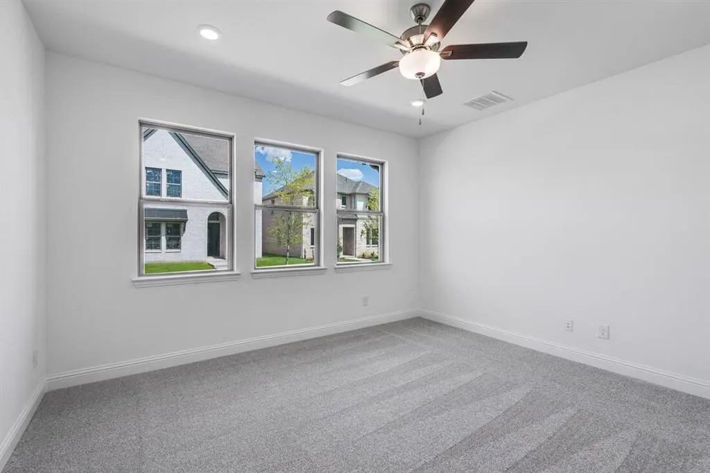 1128 Wheatgrass Mews