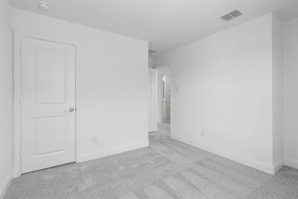 1128 Wheatgrass Mews