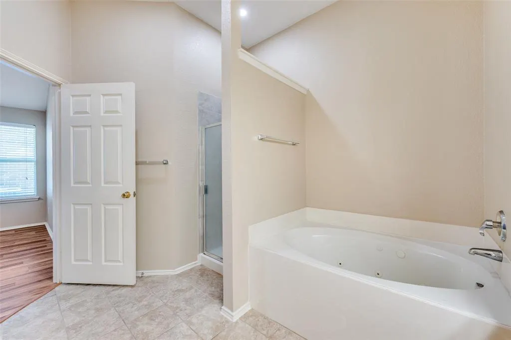 1117 Red Hawk Drive