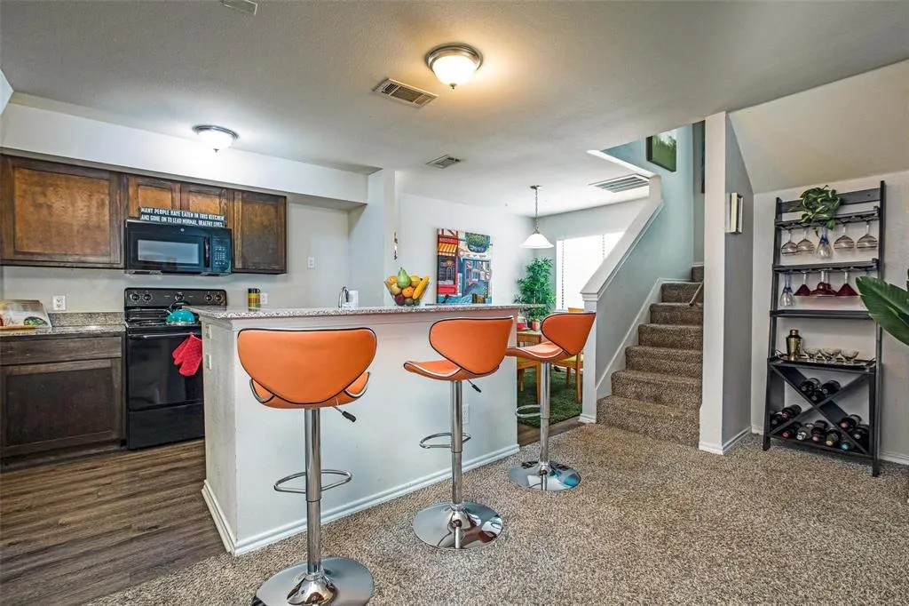 9837 Walnut Street, #201