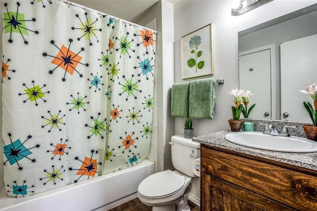 9837 Walnut Street, #201