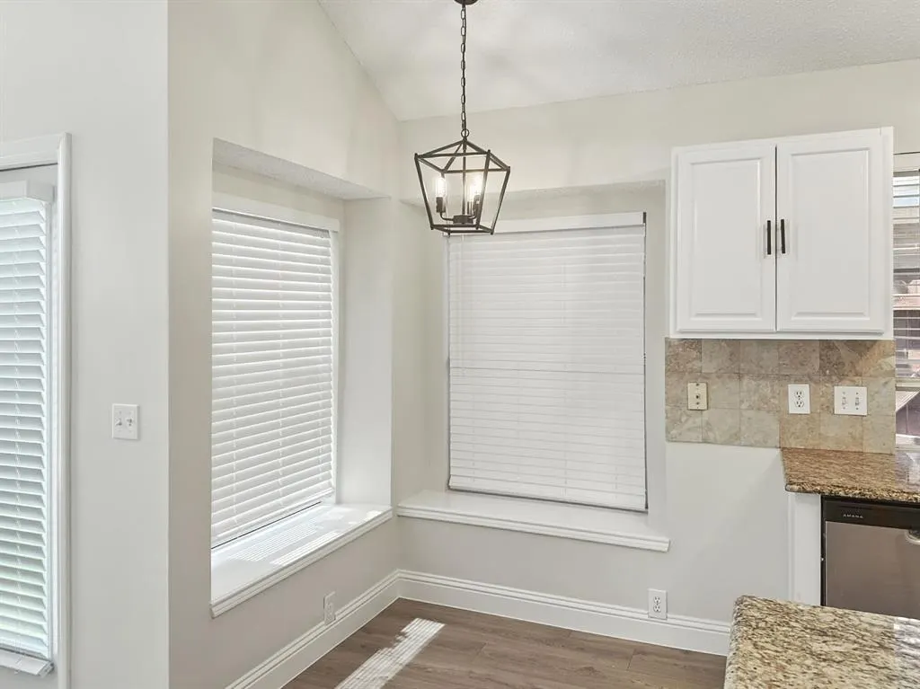 1012 Blackenhurst Lane