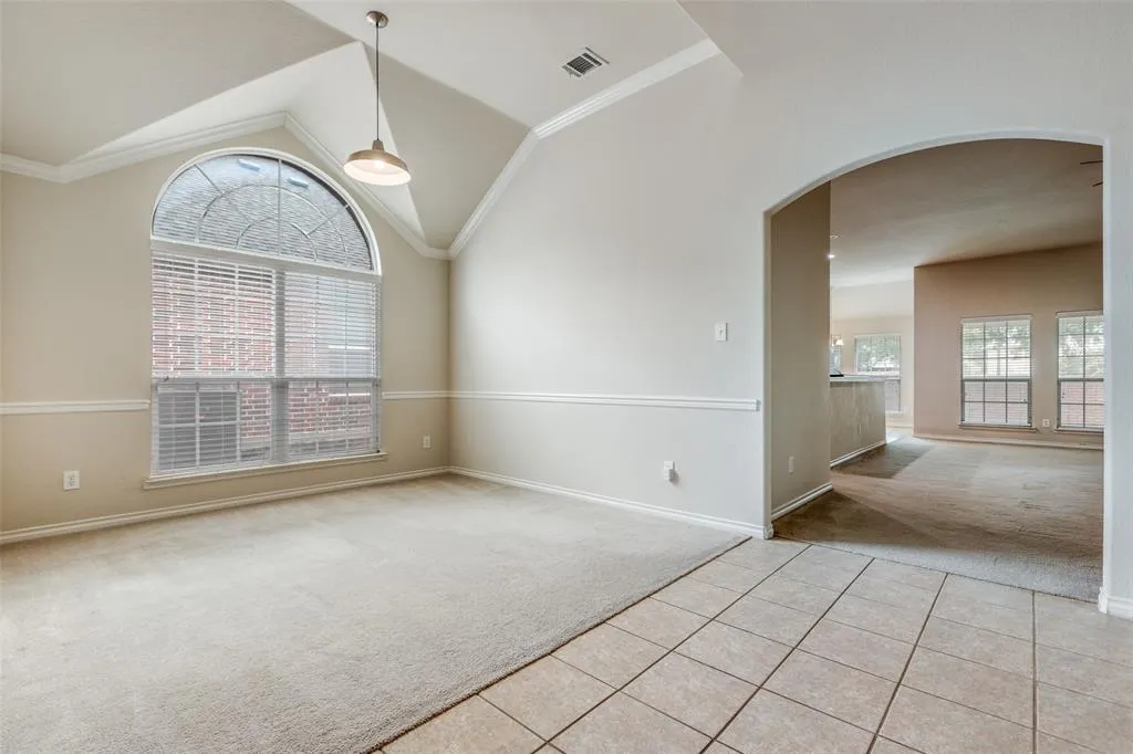 8209 Indian Palms Trail