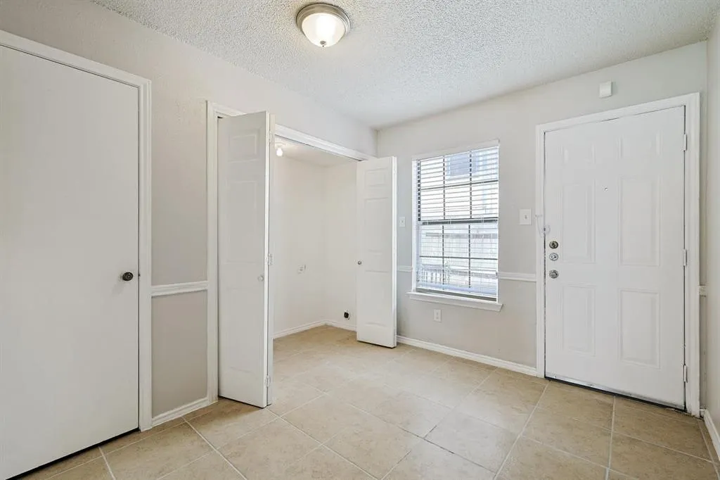 8005 Rothington Road, #11-17