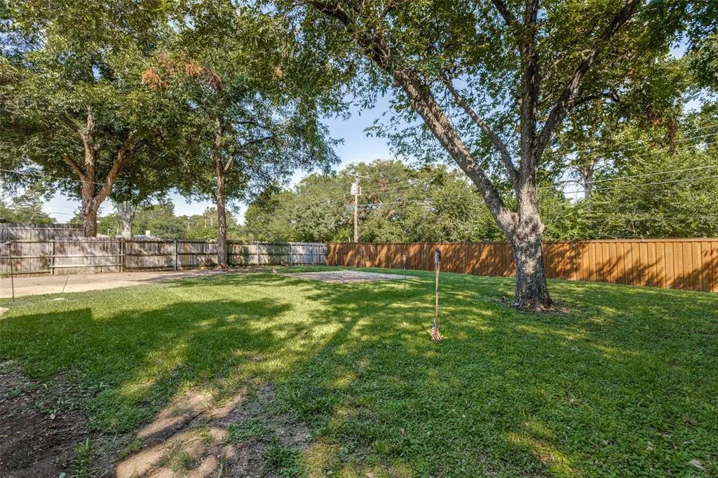 2733 Whitewood Drive