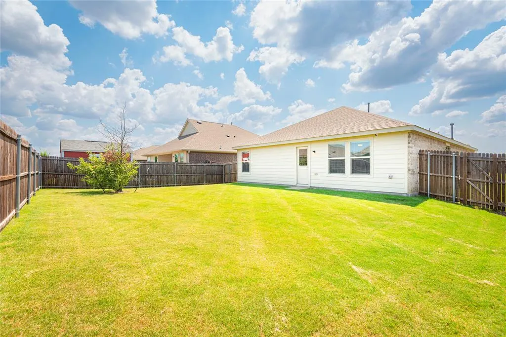 1614 Fields View Drive