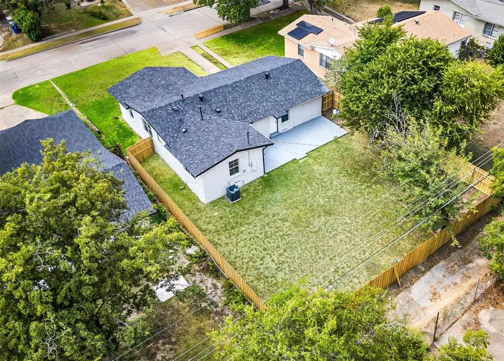 3916 Vanette Lane