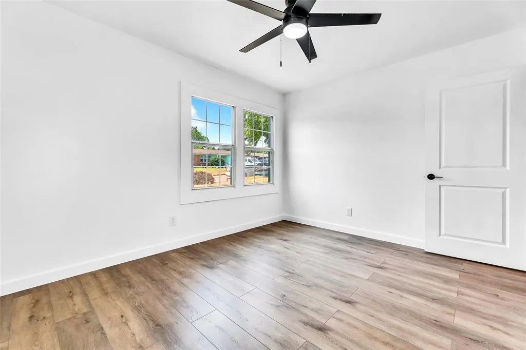3916 Vanette Lane
