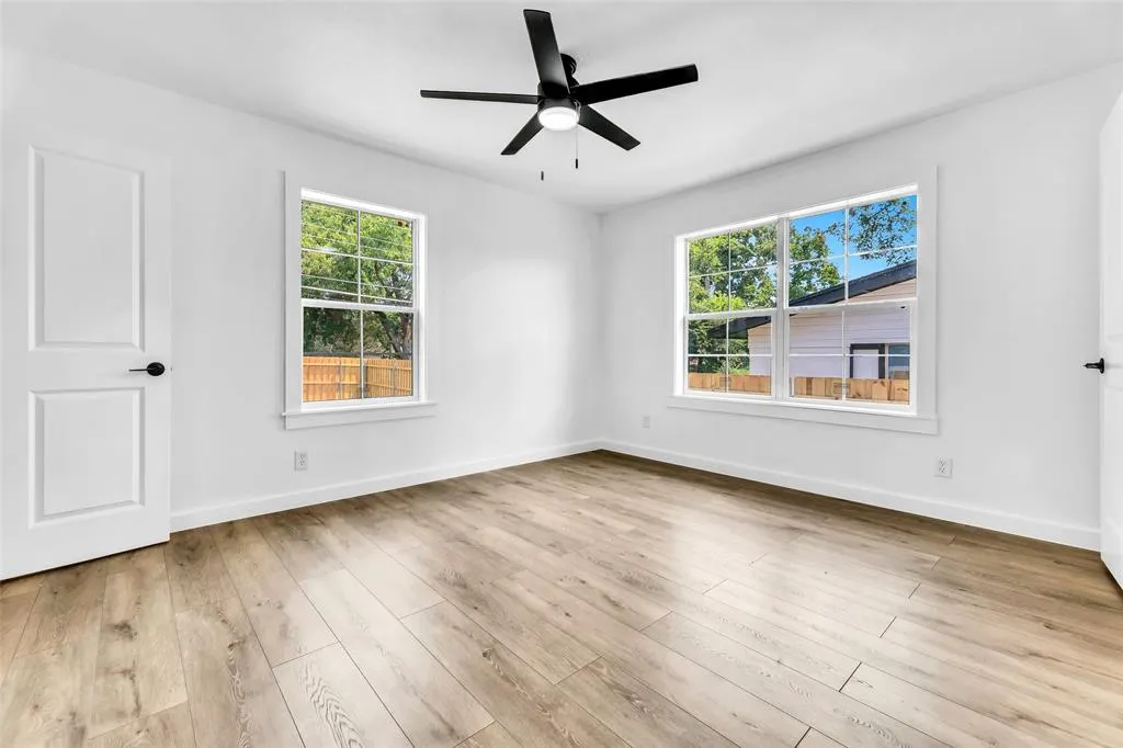 3916 Vanette Lane