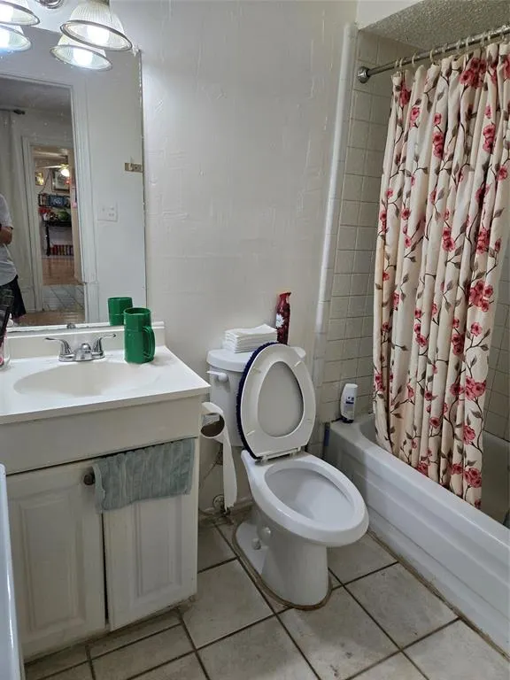 9801 Walnut Street, #102