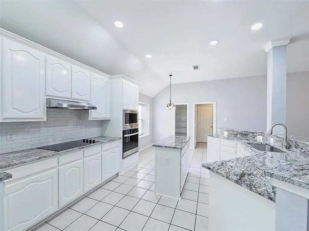 1422 Wallace Drive