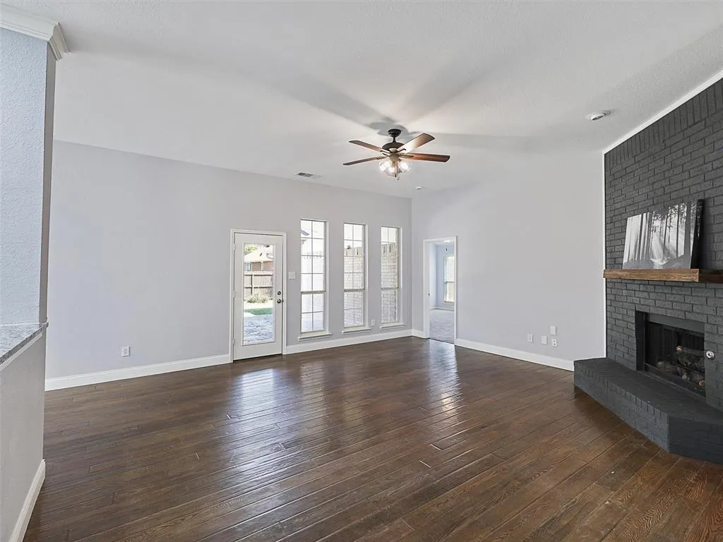 1422 Wallace Drive