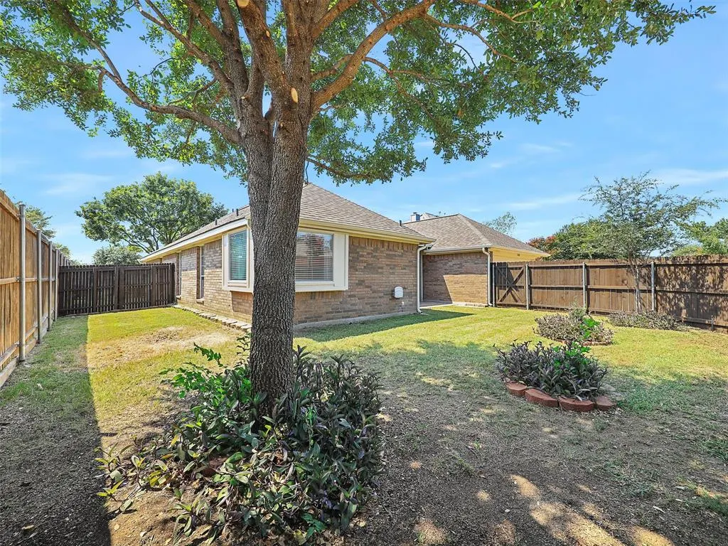 1422 Wallace Drive