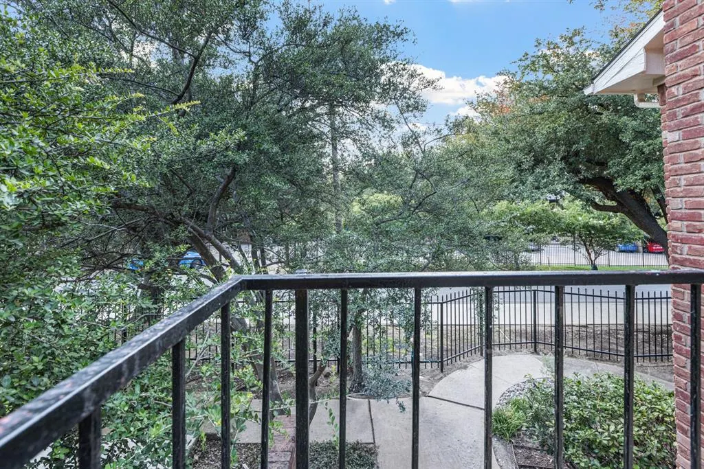 7510 Holly Hill Drive, #152