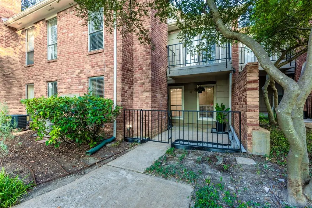 7510 Holly Hill Drive, #152