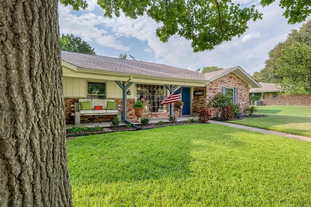 3113 Rockbrook Drive