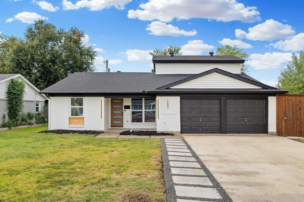1231 Ridgeway Drive