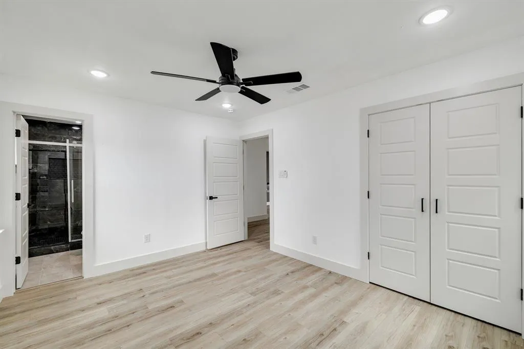 1231 Ridgeway Drive