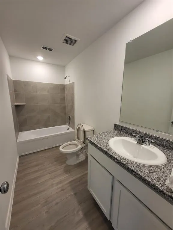 9001 Red Fox Trail