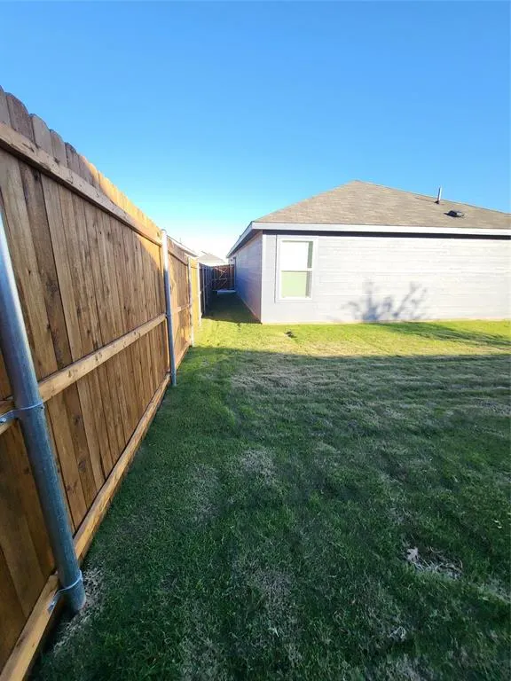 9001 Red Fox Trail