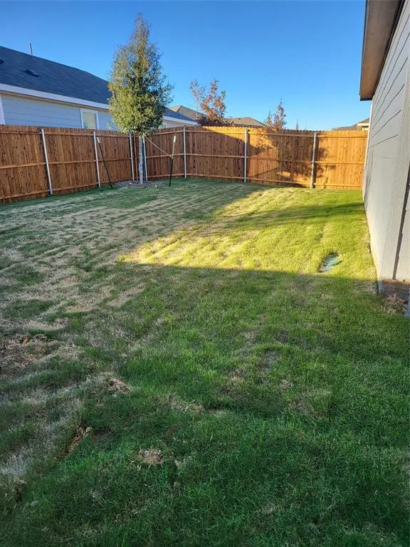 9001 Red Fox Trail