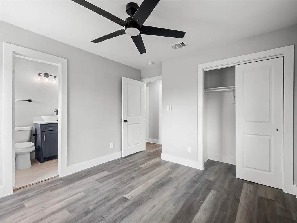 1142 Deerwood Drive