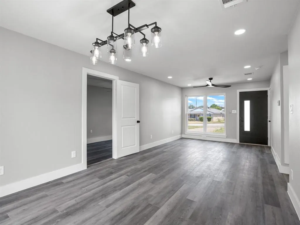 1142 Deerwood Drive