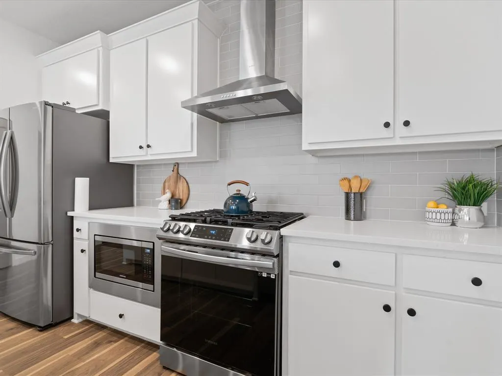 871 Cavitt Court