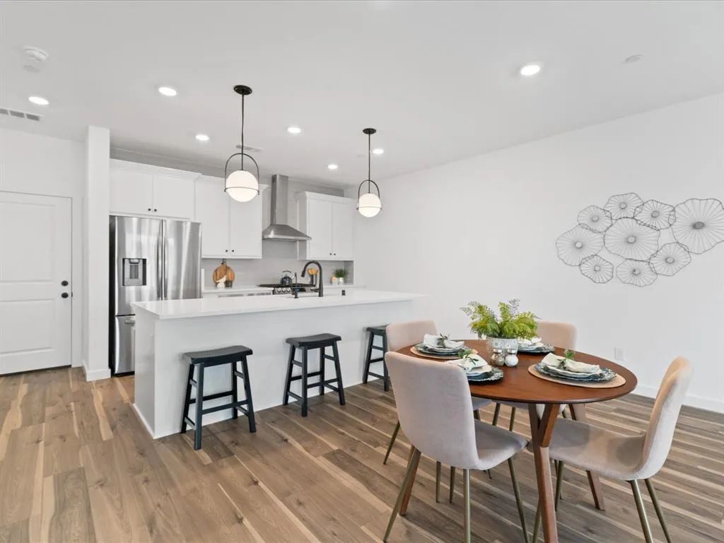871 Cavitt Court