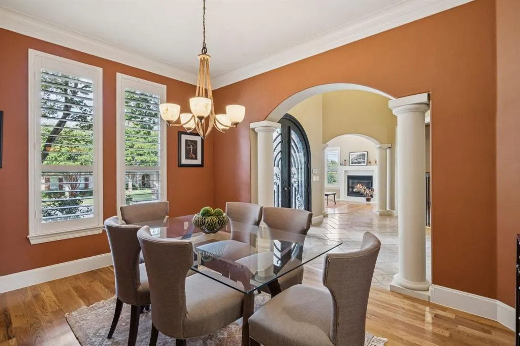 1108 Waterfall Drive