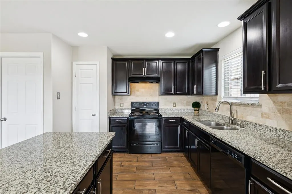 1221 Rivers Creek Lane