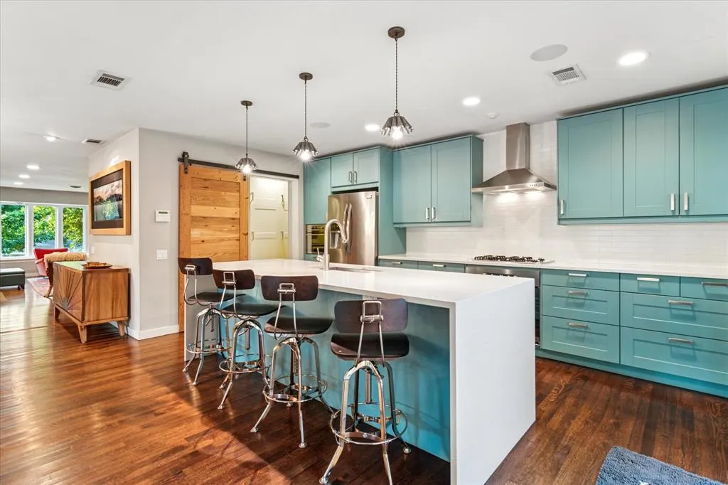 133 Lakeridge Drive