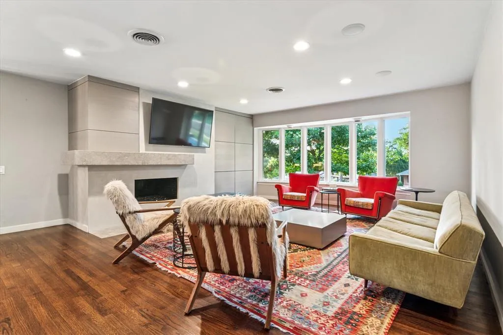 133 Lakeridge Drive