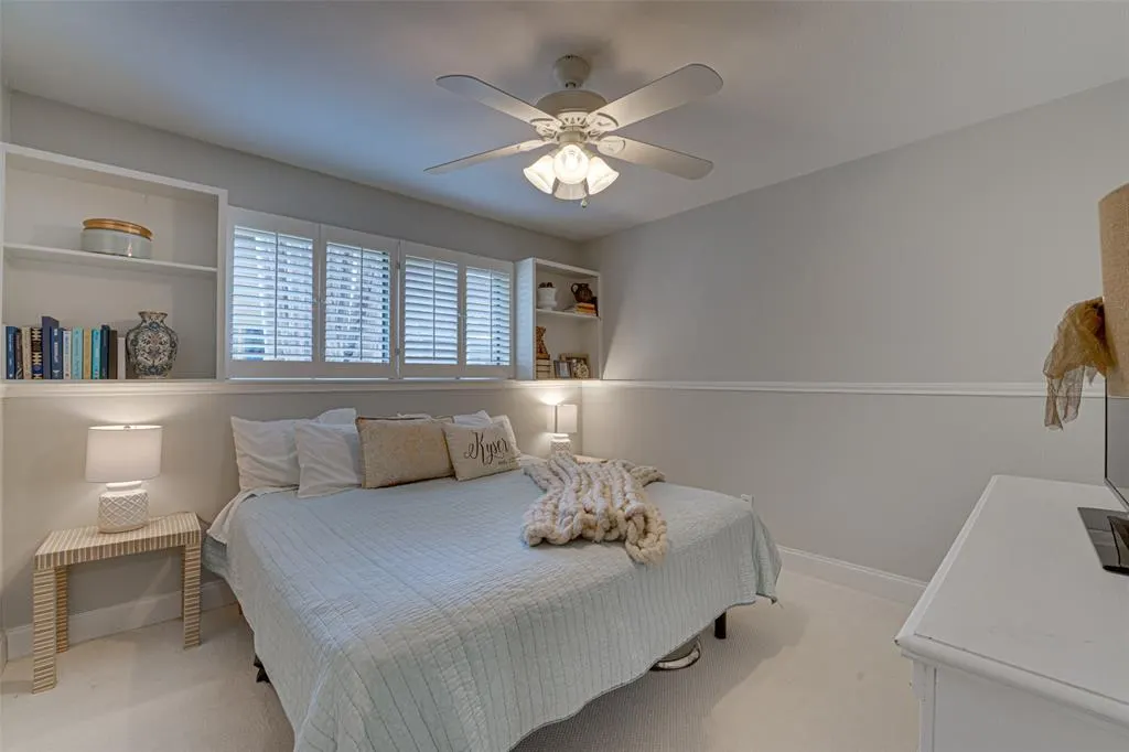 6122 White Rose Trail
