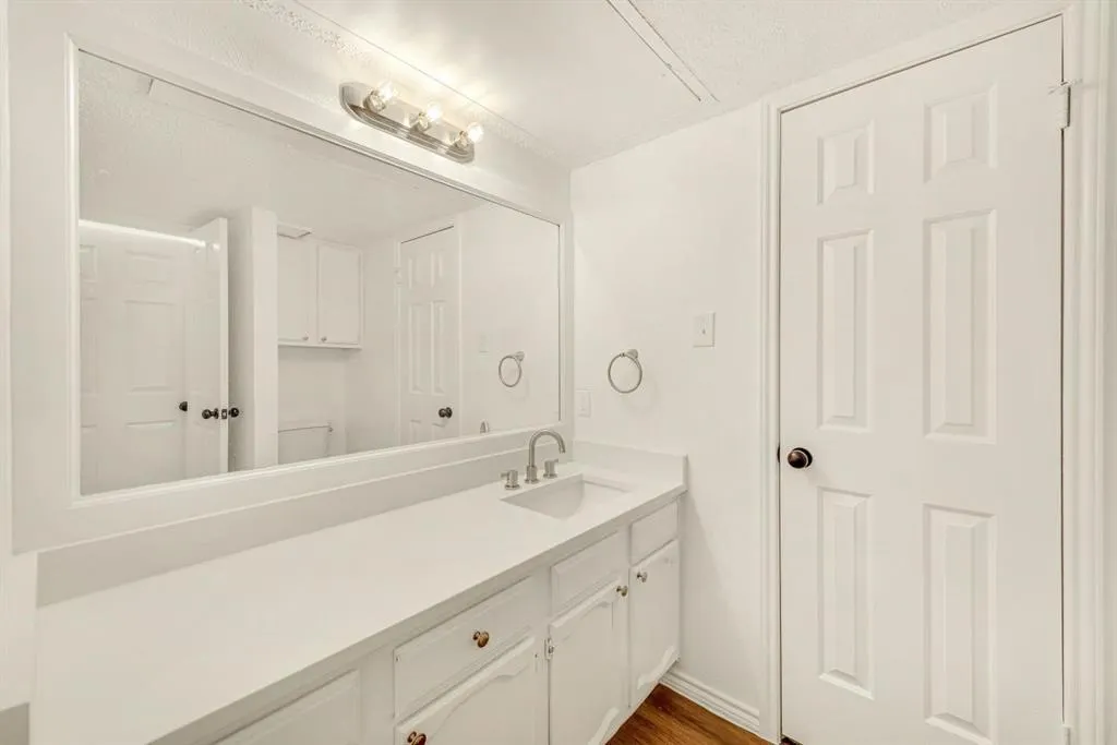 9524 Military Parkway, #4002