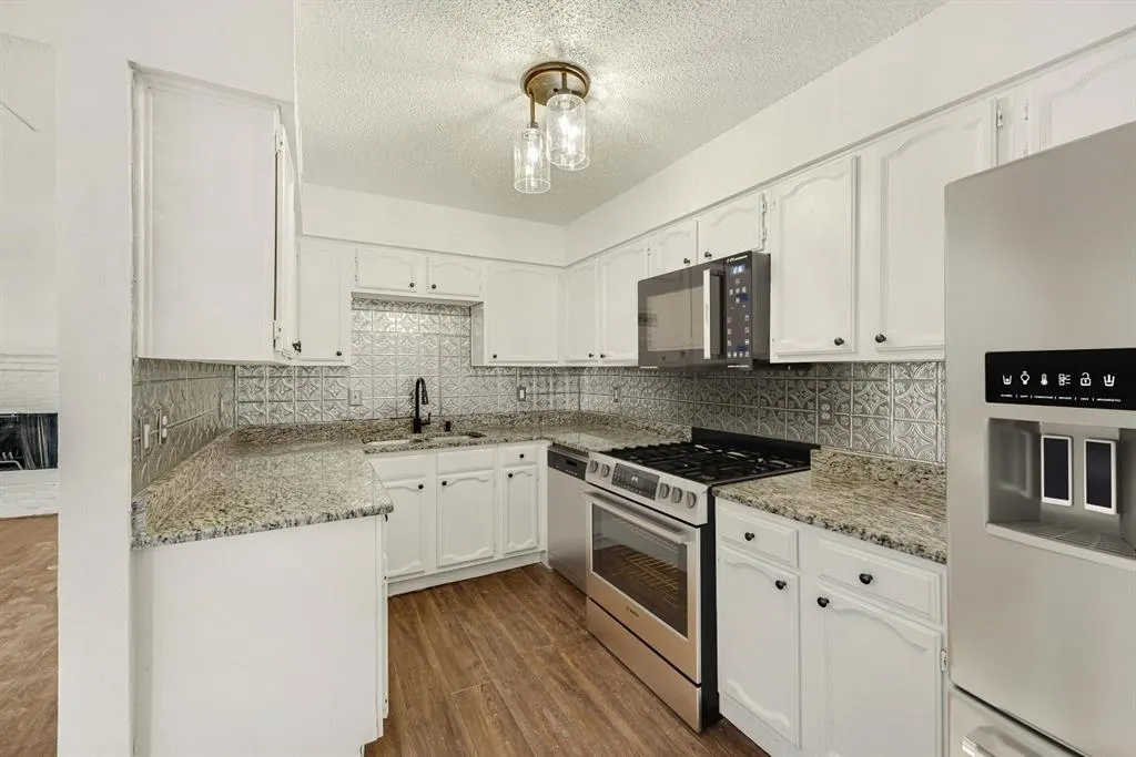 9524 Military Parkway, #4002