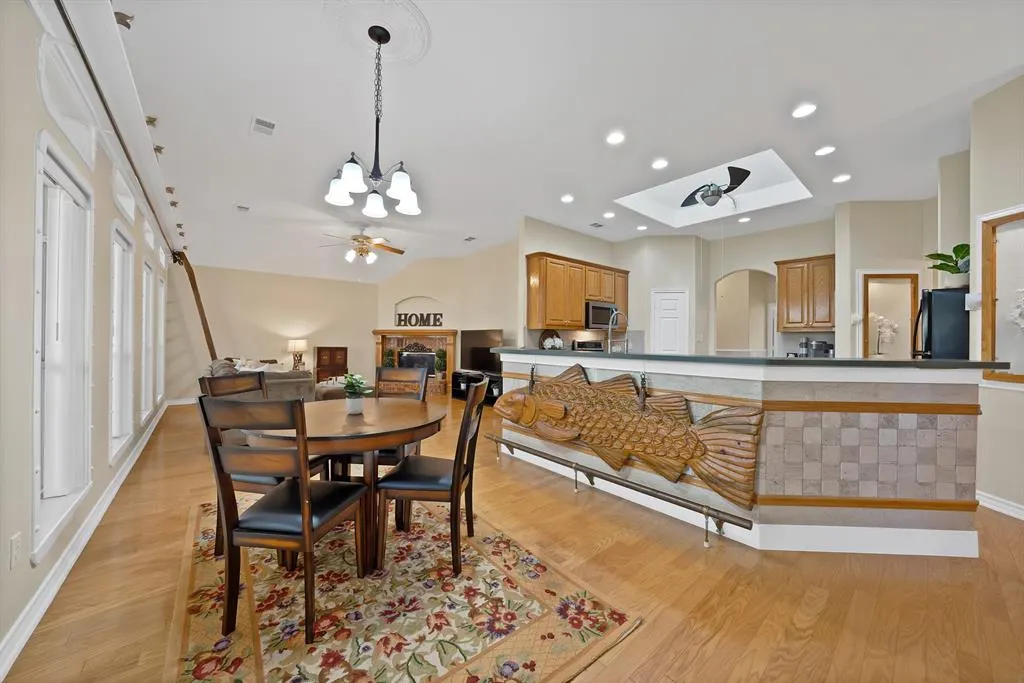 11204 Harbor Road