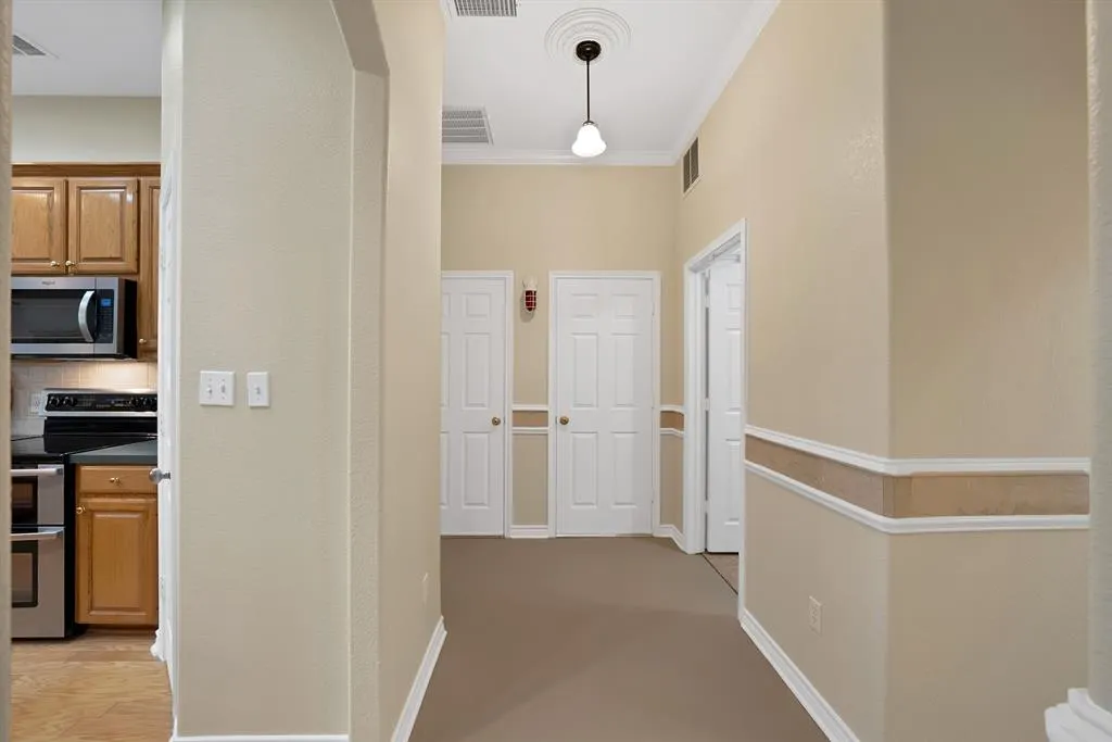 11204 Harbor Road