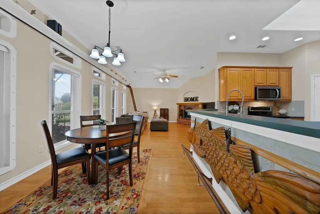 11204 Harbor Road