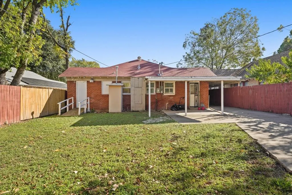 929 S Rosemont Avenue, #929