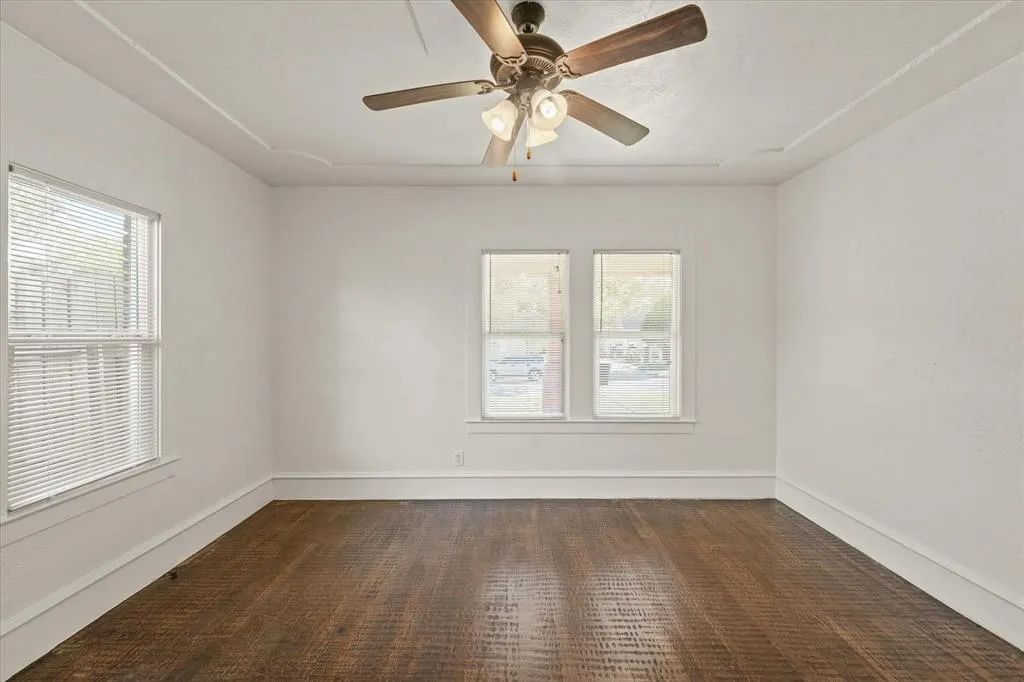 929 S Rosemont Avenue, #929
