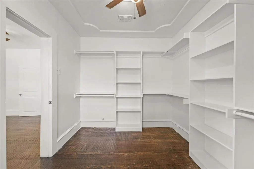 929 S Rosemont Avenue, #929