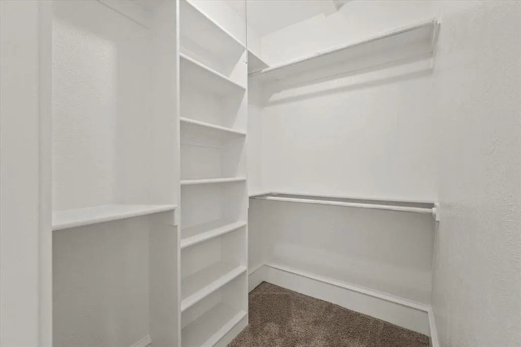 929 S Rosemont Avenue, #929