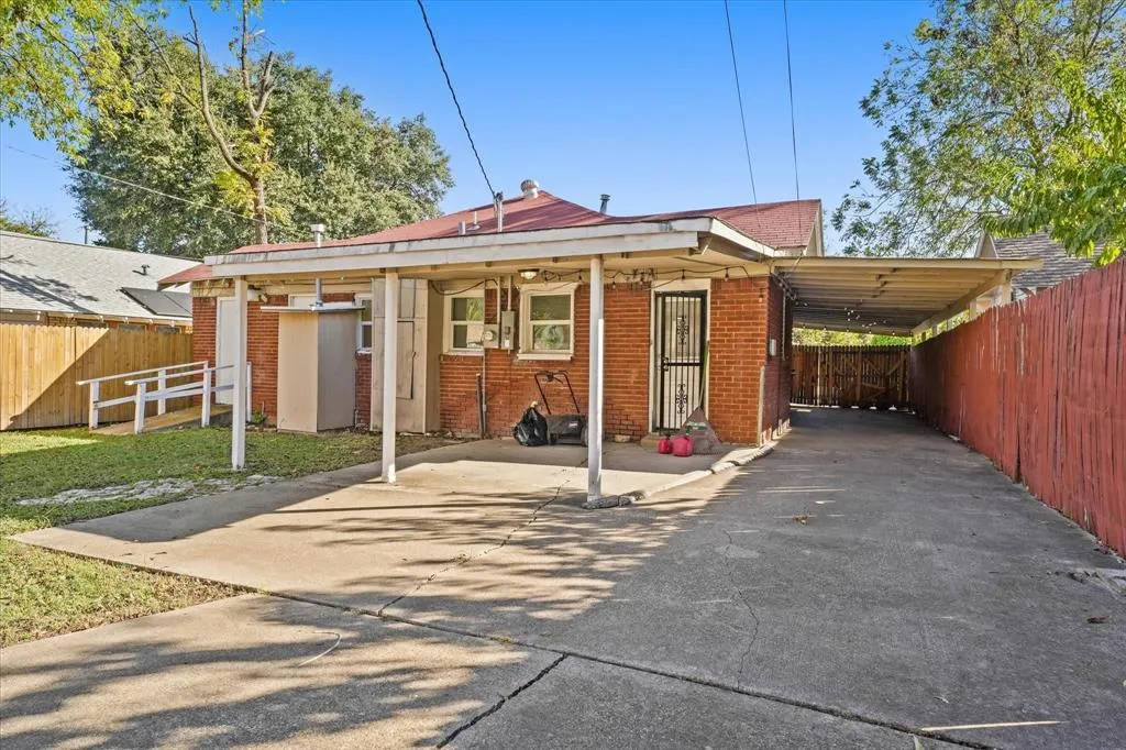929 S Rosemont Avenue, #929