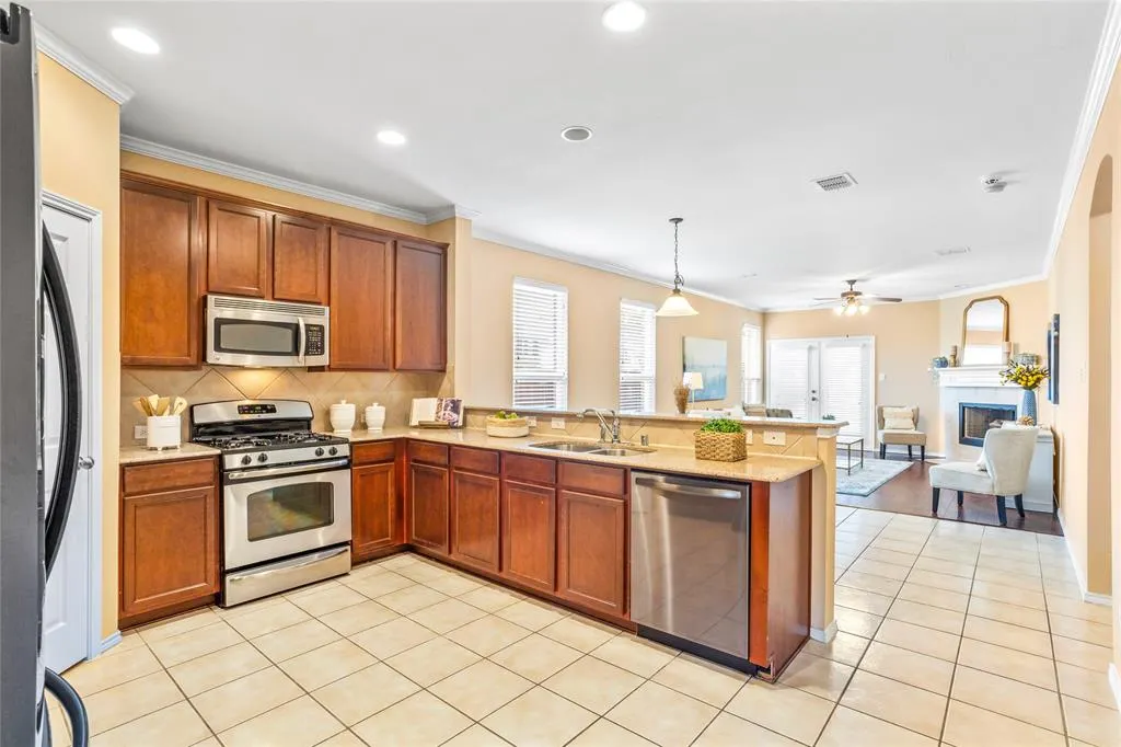 5832 Pebble Ridge Drive