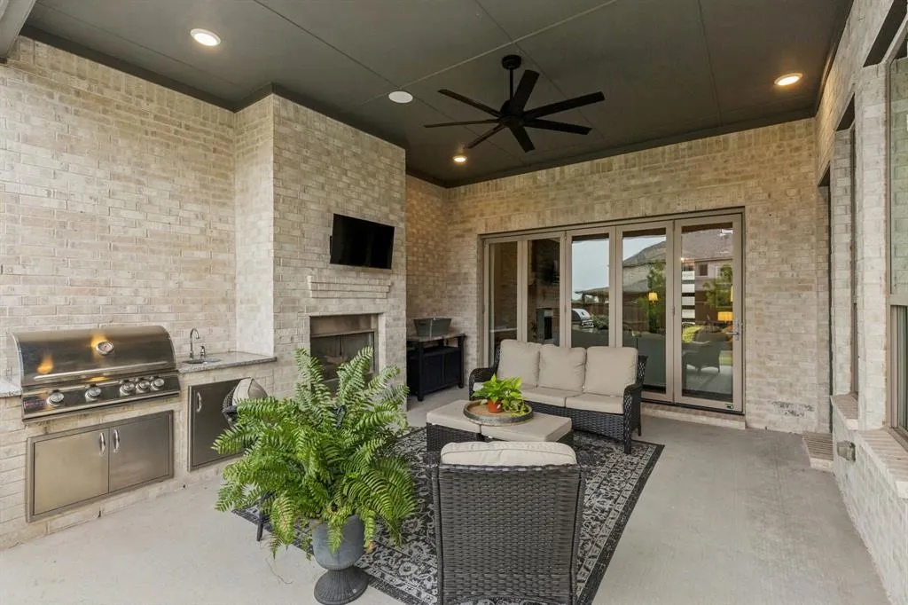 2607 Maverick Way