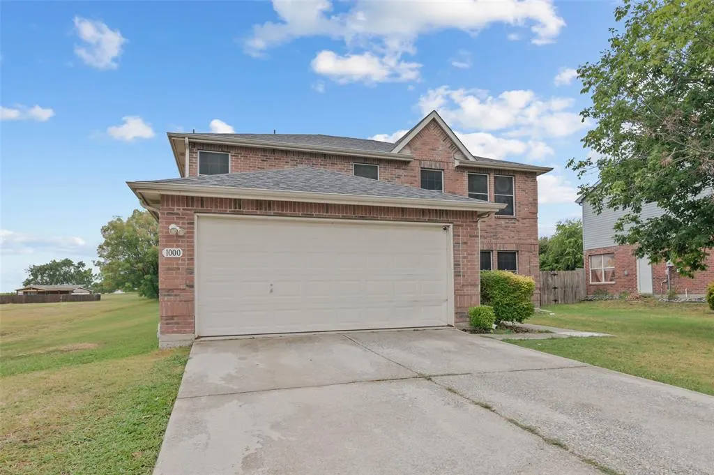 1000 Lake Trail Drive