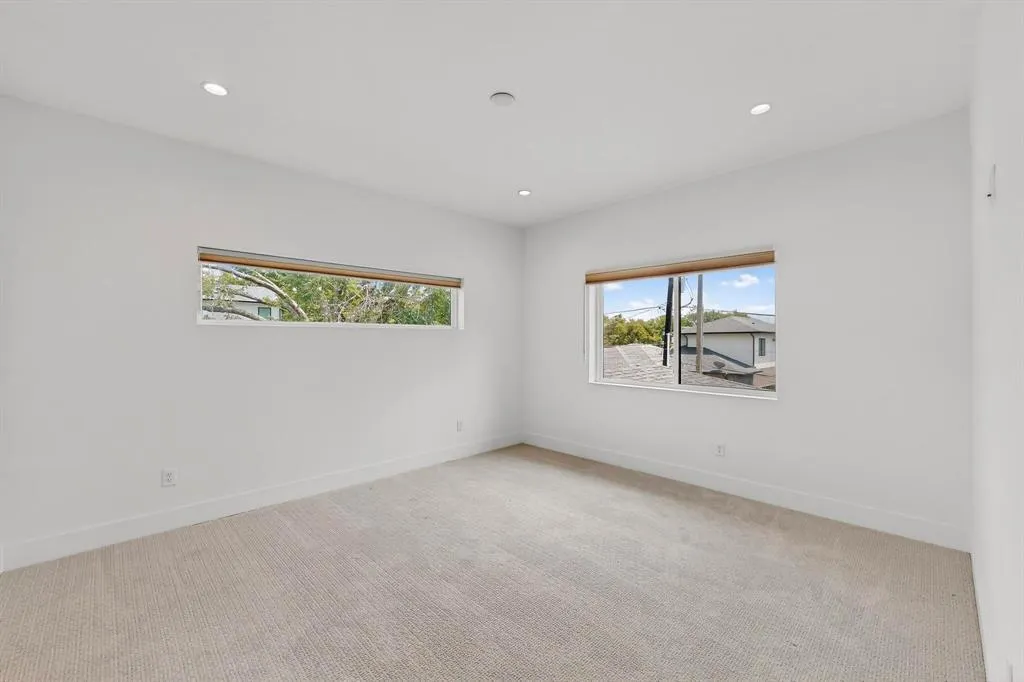 3756 Seguin Drive