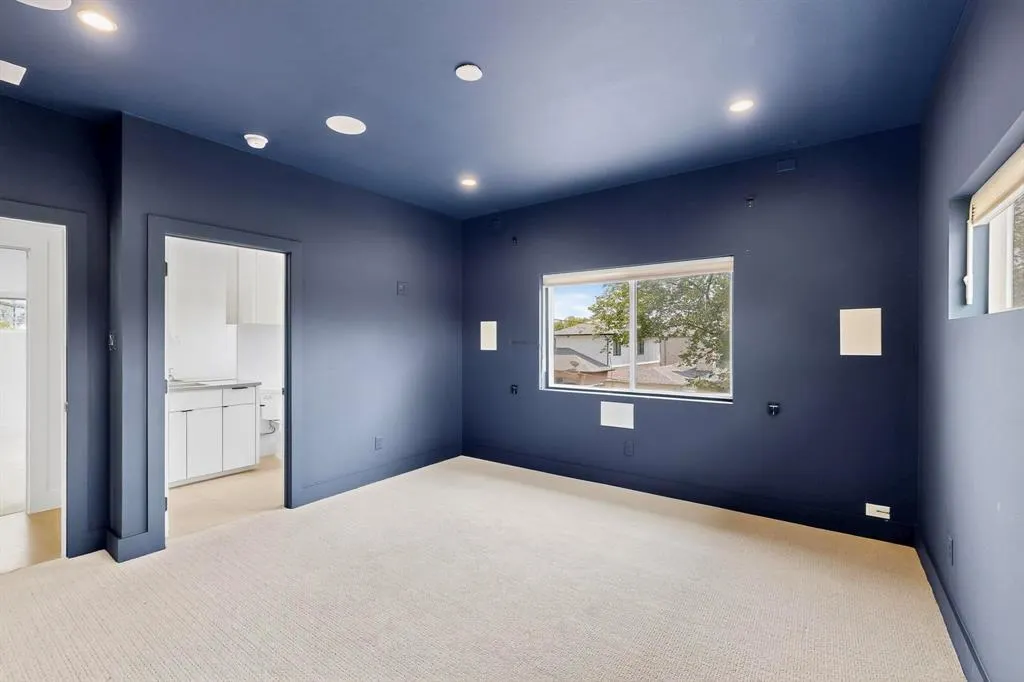 3756 Seguin Drive
