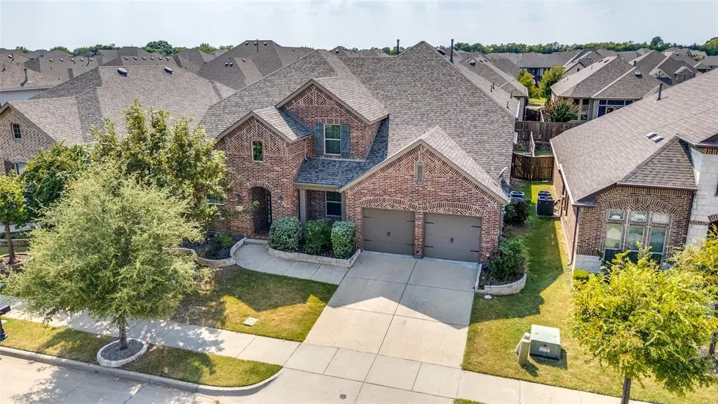 3413 Maggie Road